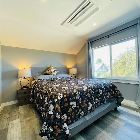 Green Lake 1St Line Home B With Central Air Conditioners Seattle Exteriér fotografie